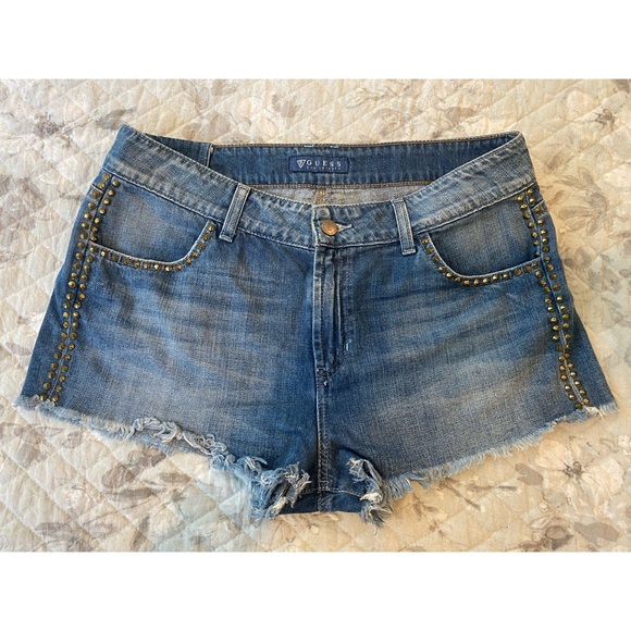Guess brand denim shorts - Picture 1 of 3